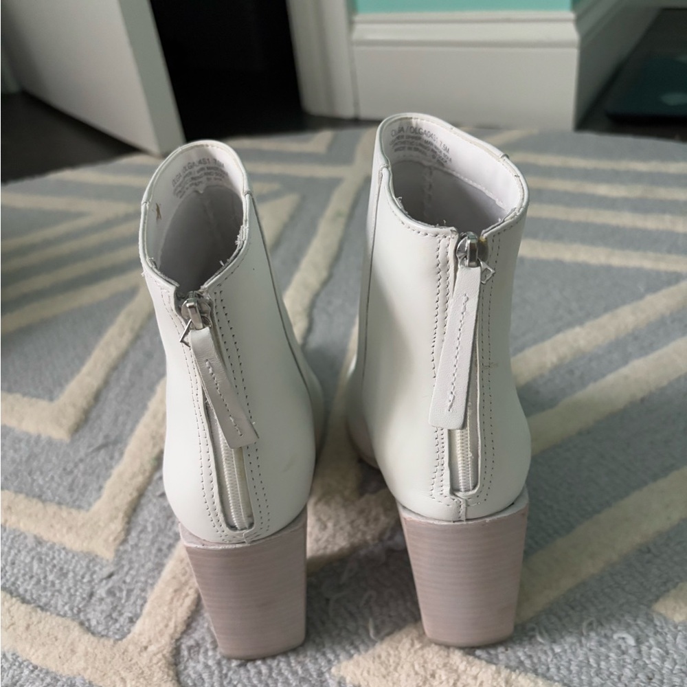 White booties - Picture 6 of 7